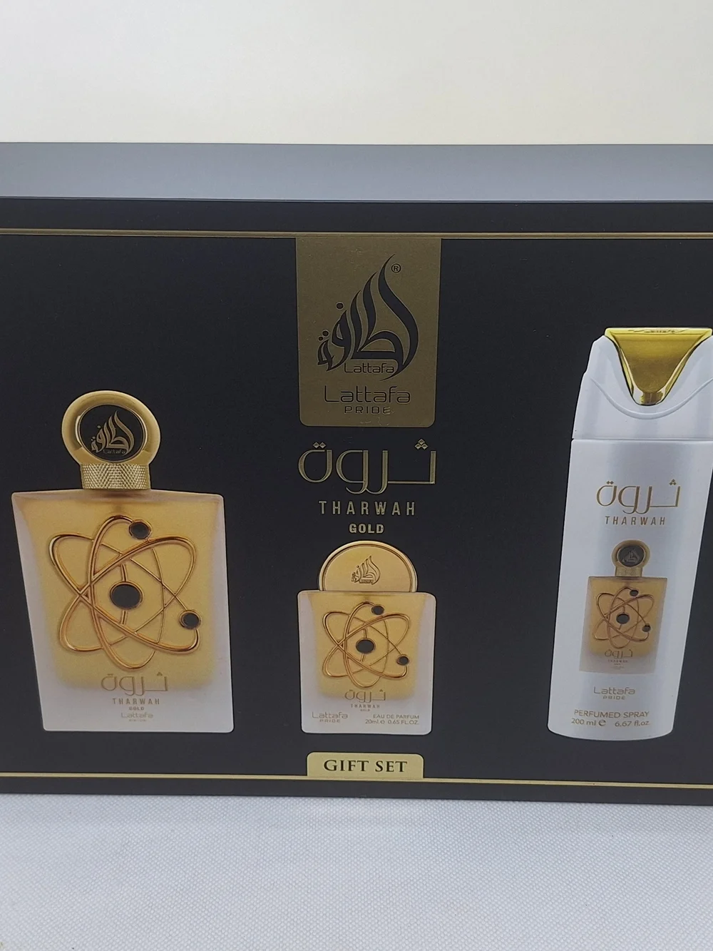 Lattafa Tharwah Gold Gift Set Fragrances.
